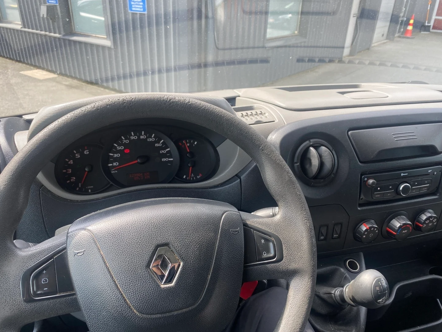 Car Image - p02lZyNA60AD4mx81VAwr