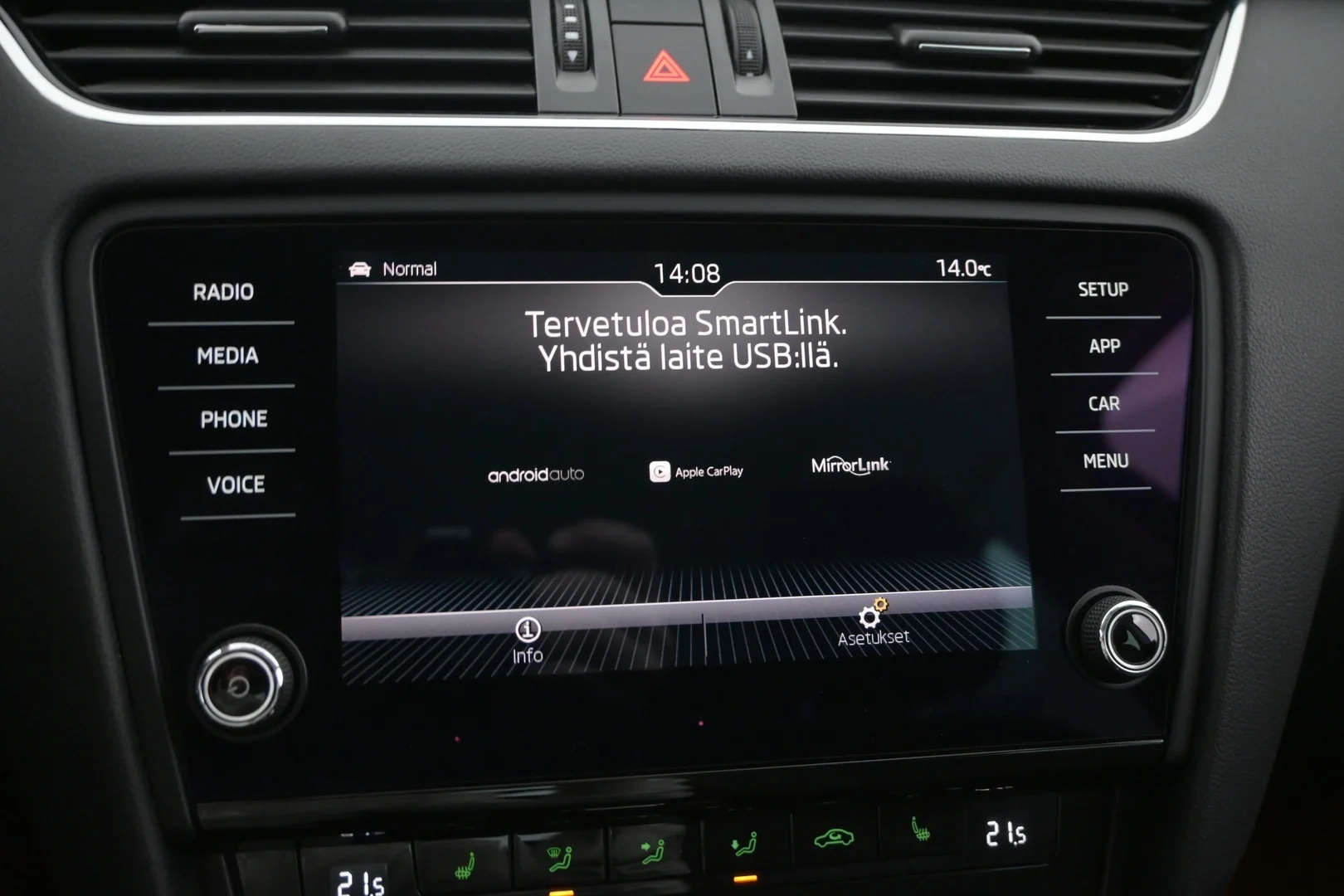 Car Image - 7c22Do19qa1cy0ikMQ6ao