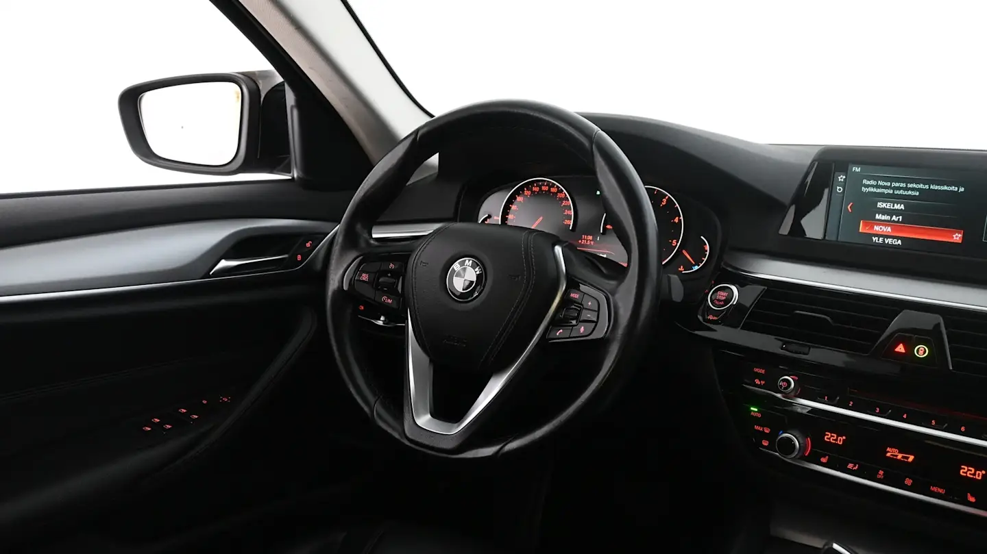 Car Image - 1jiaJH4QWucitLWrCyiYLp