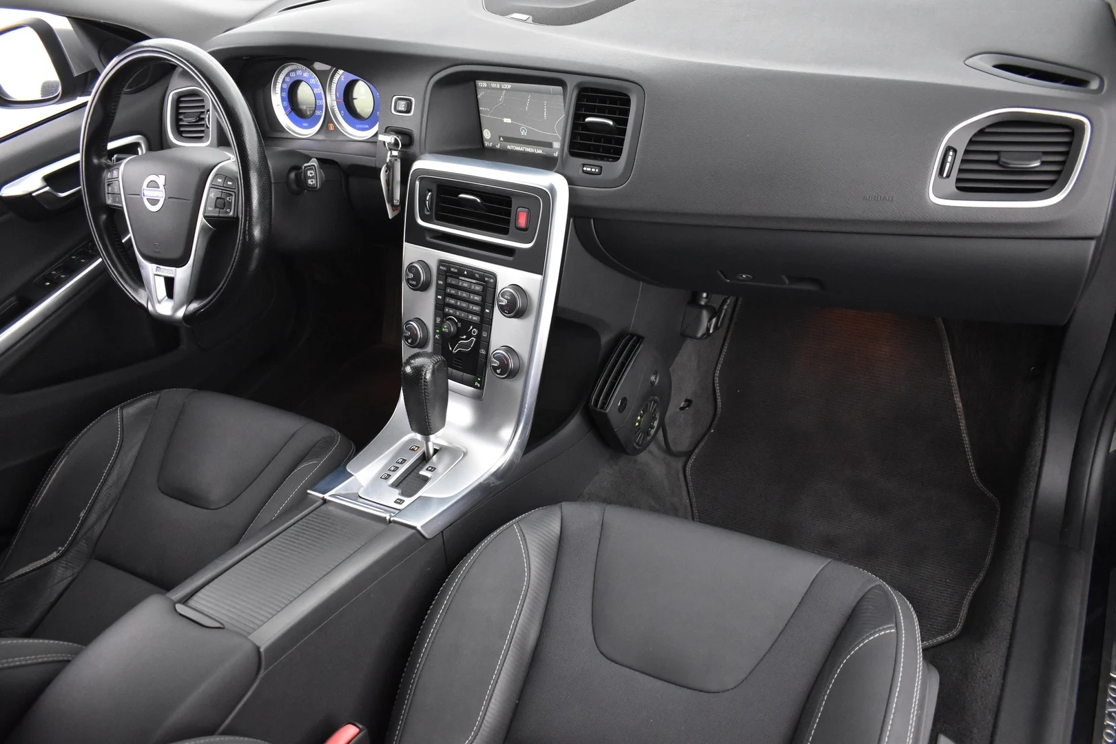 Car Image - 5rTYdScGb0NqgNP4ChC4b4