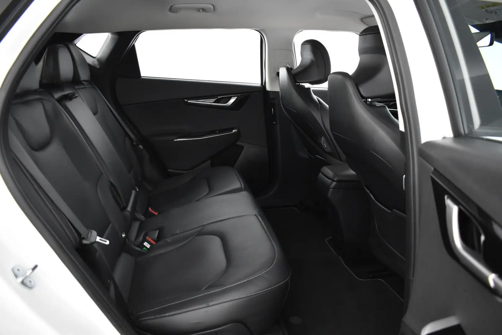Car Image - 2VW3aPDBCmZc1B8tns5rHx