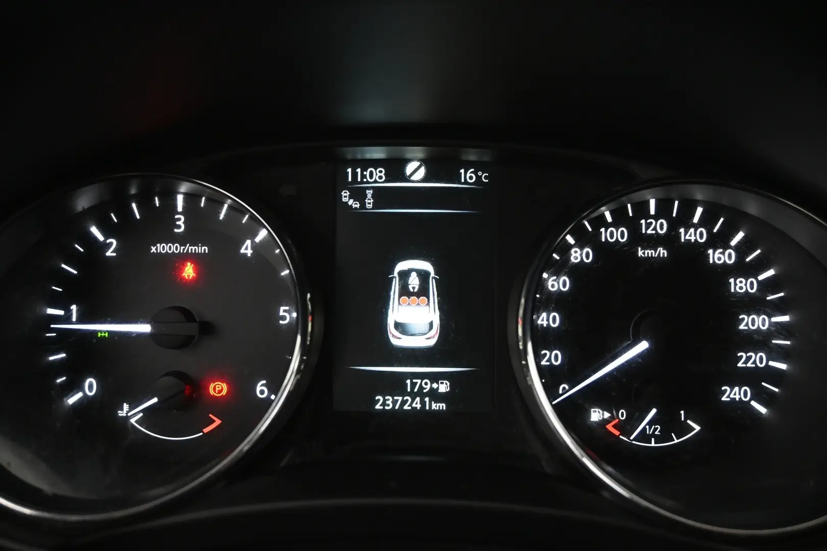Car Image - 4CwTA3zAnnUBrB0lowBLsn