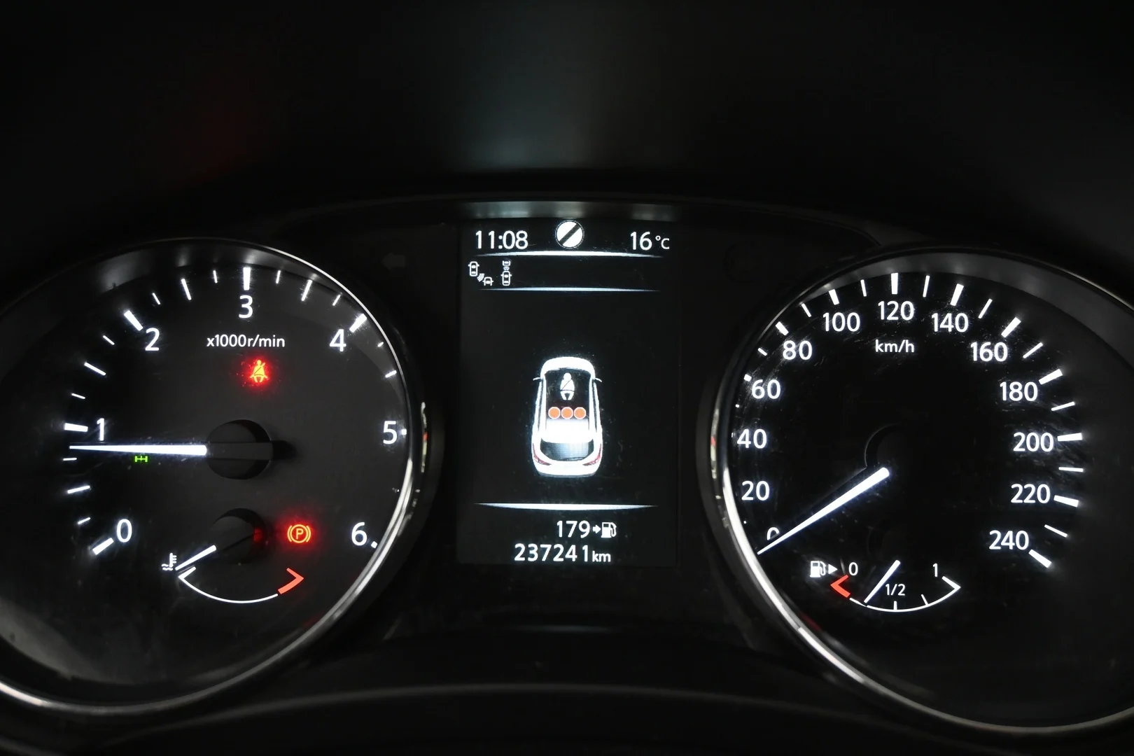 Car Image - 4CwTA3zAnnUBrB0lowBLsn