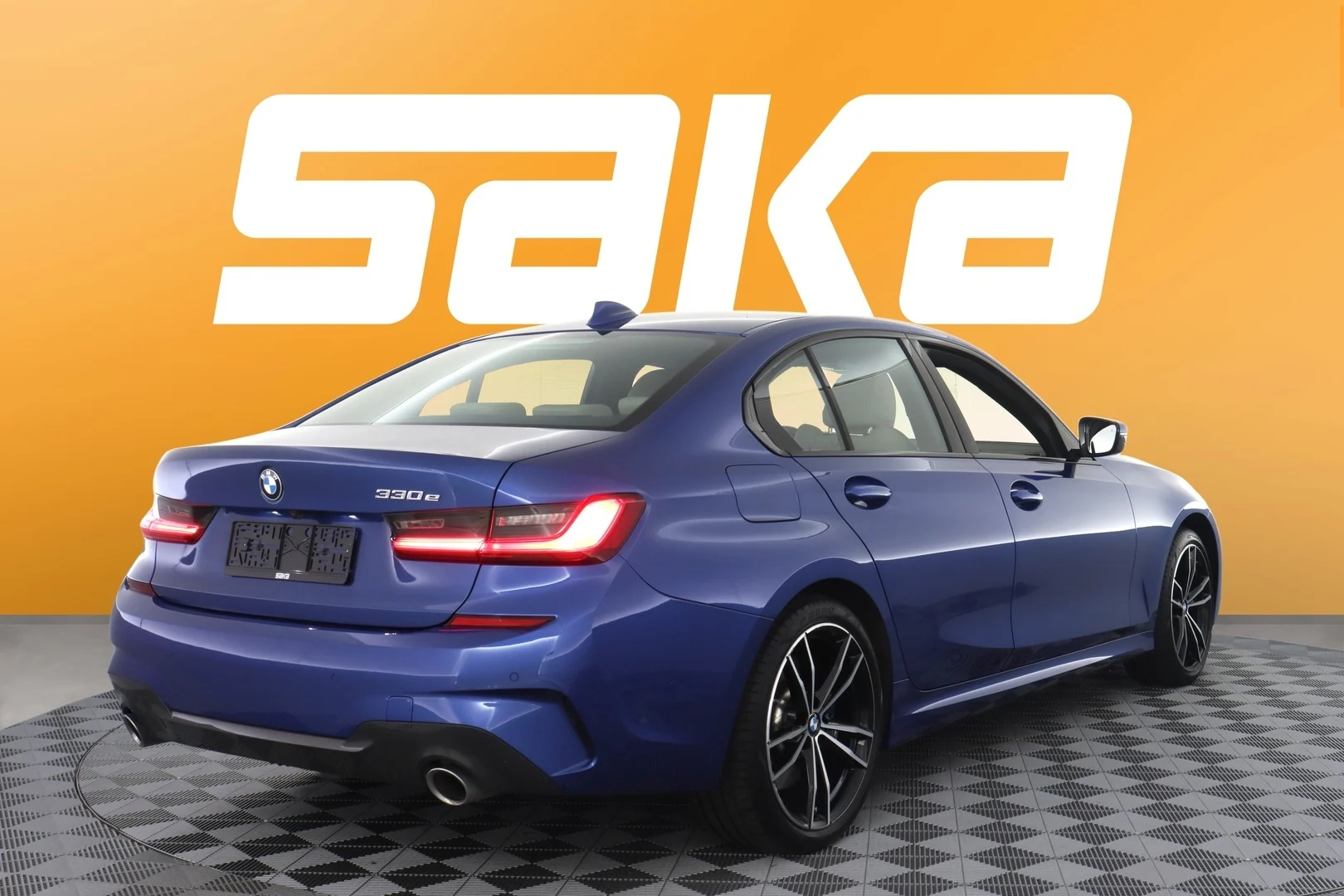 Car Image - 6eKSJ1ZVKnd6W4c0s4otU5