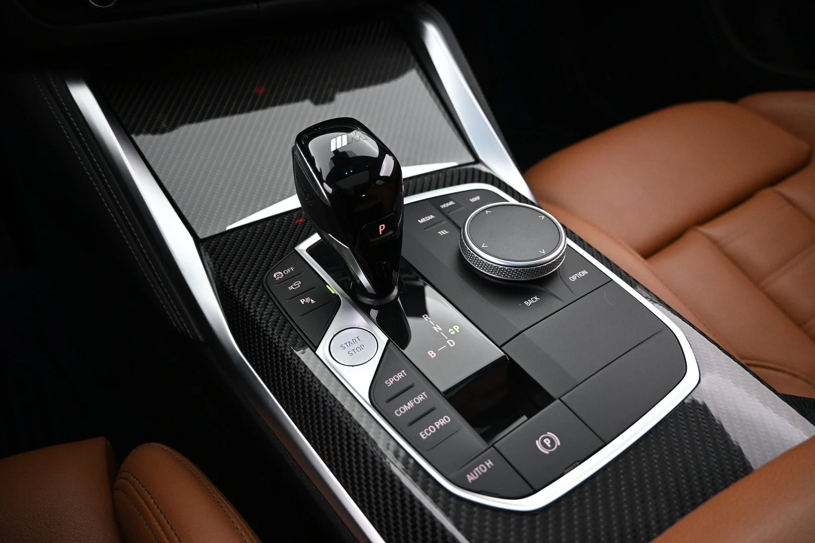 Car Image - 3fZcHPeOzlfis7FkaZXdbi