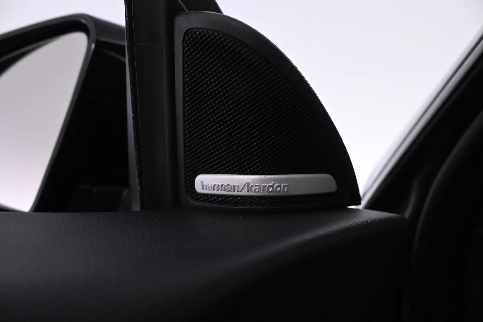 Car Image - 26i4scIcZELLOLyPrWMN9c