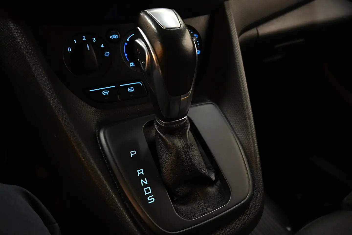 Car Image - 6cX18GV0O9L8JAEgRPvR1A
