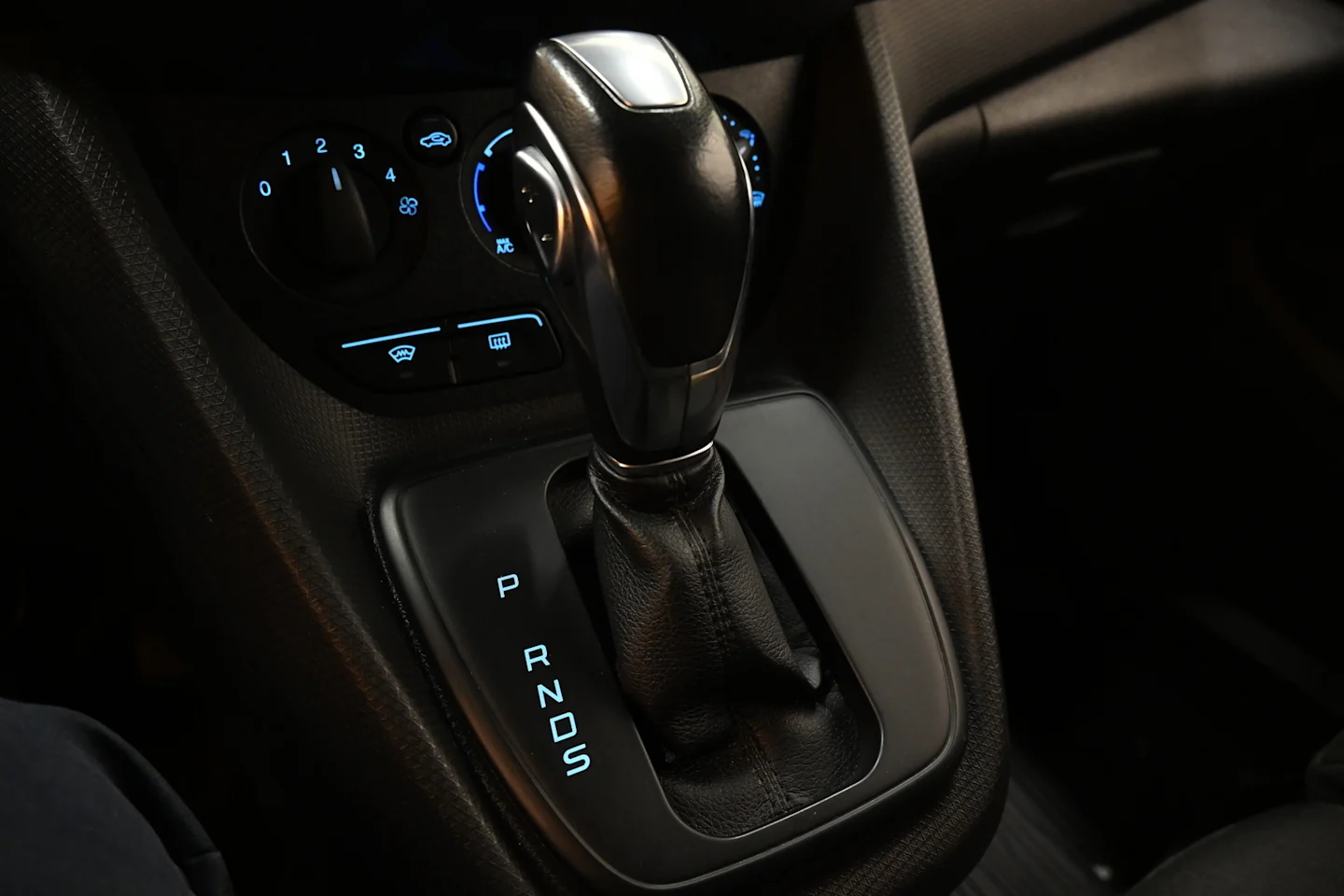 Car Image - 6cX18GV0O9L8JAEgRPvR1A