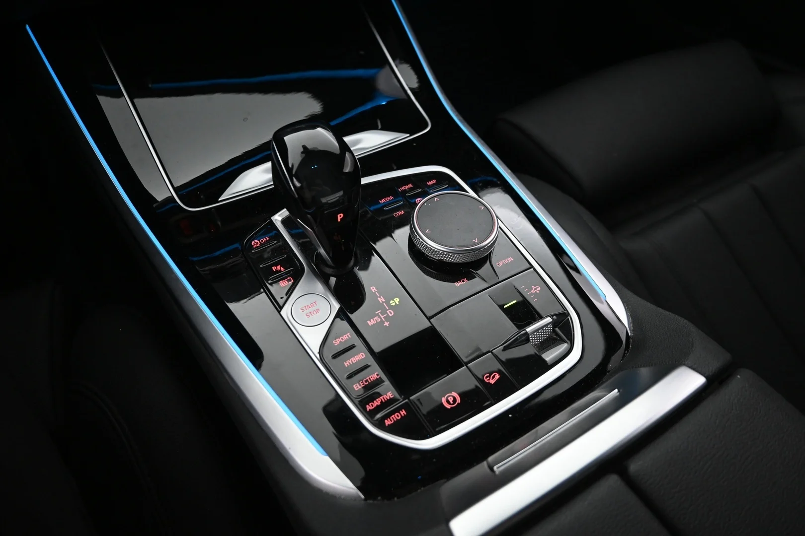 Car Image - 76UbUM1XRUpHpgvPEerWON