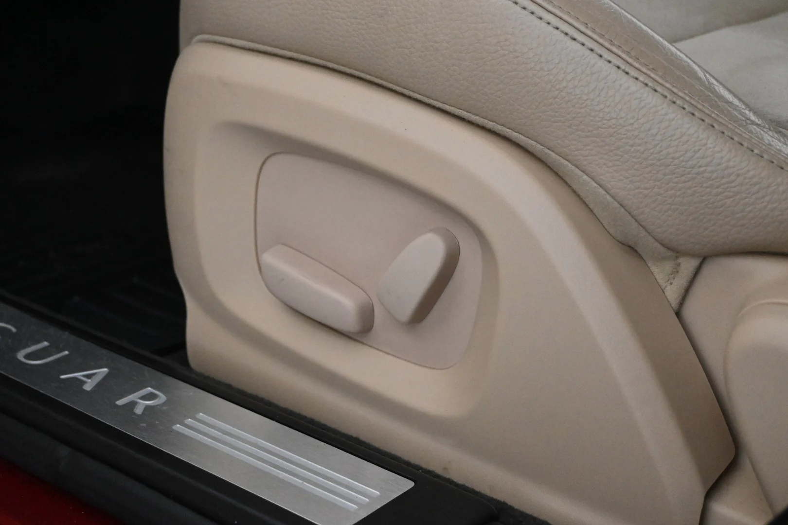Car Image - 5QurBoK3CqHOxKPo1MzMop