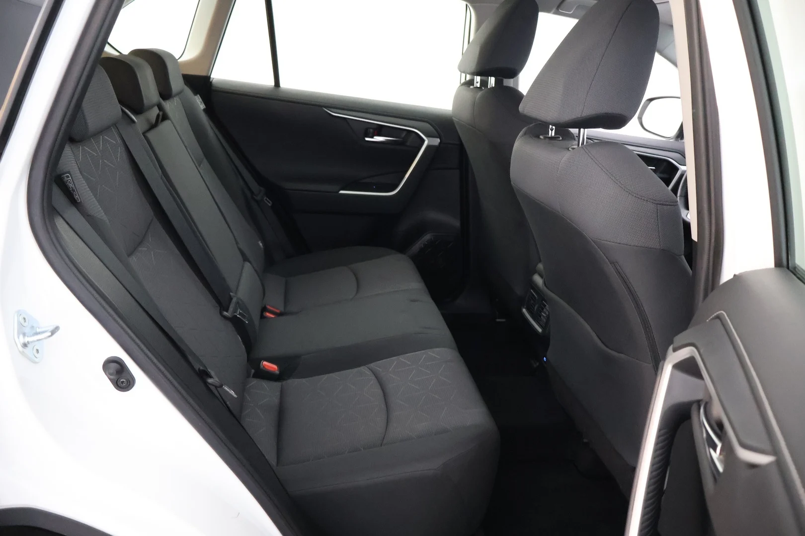 Car Image - 417NgFt0vWb8ajR0AG5YFX