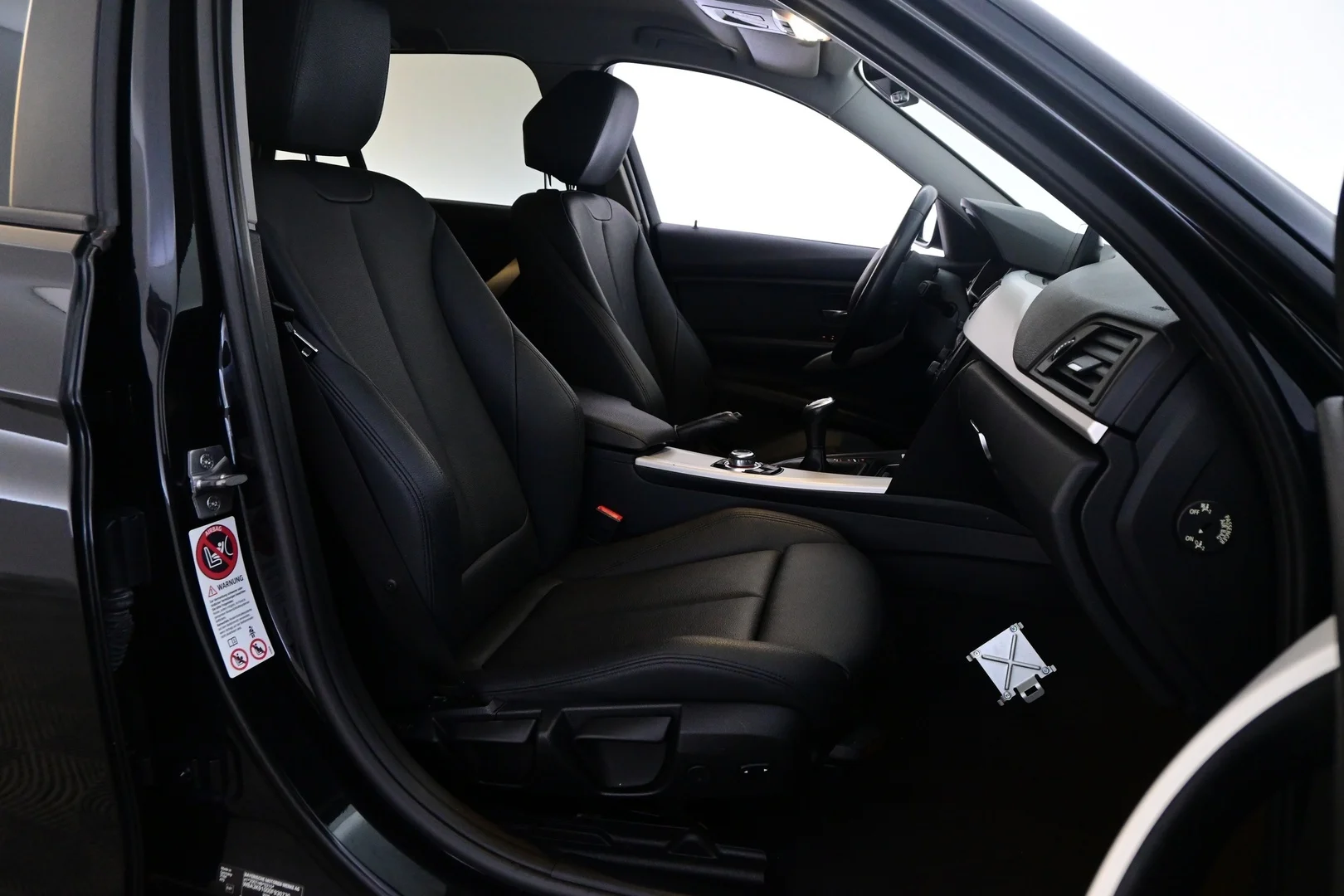 Car Image - 6iIB1xkVMS4LffP70Cuv5p