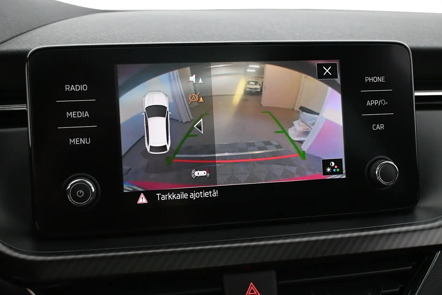 Car Image - tdSj9zXiWqsO8HjCrzc9R