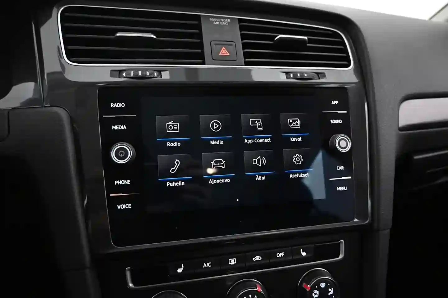Car Image - 2DR7Ow70Xvn5tIHEfbgVDG
