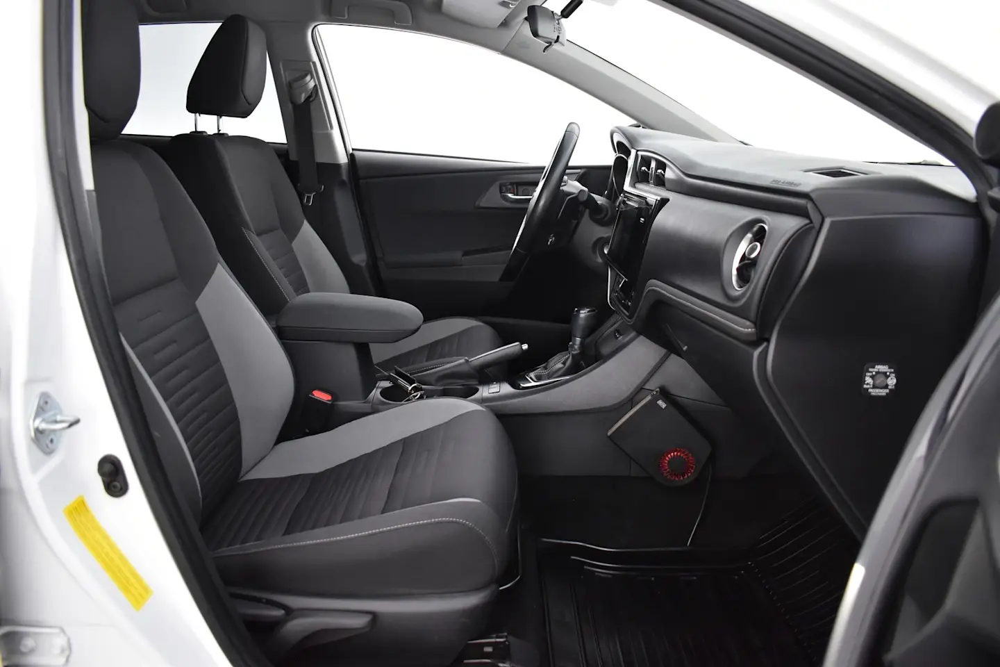 Car Image - 55AkU77hss7c2eBEMxG1hh