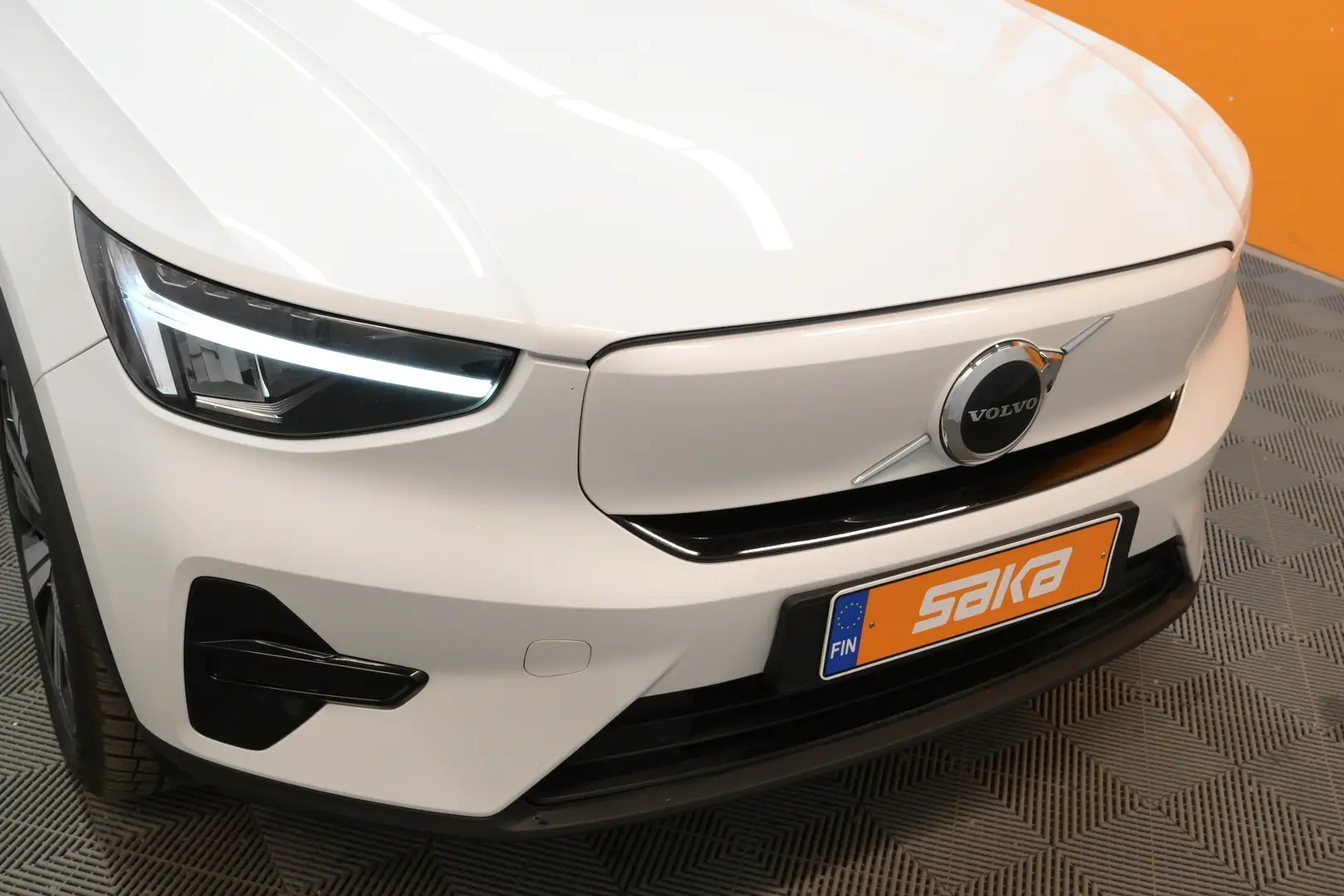 Car Image - 6gEuTkhklMGFr6CV0WwyPG
