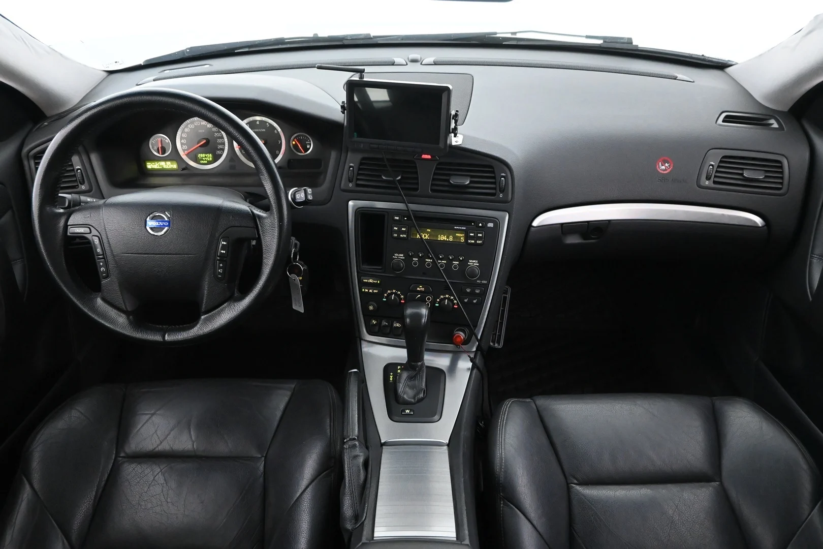 Car Image - 7enATWq6m5CQ0vy3R9P2I5