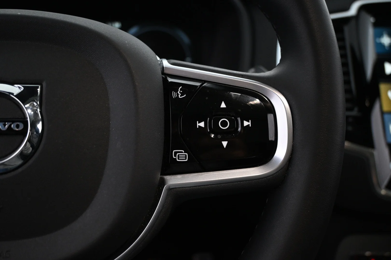 Car Image - ItALYdJP7EZOMWlFakrZF