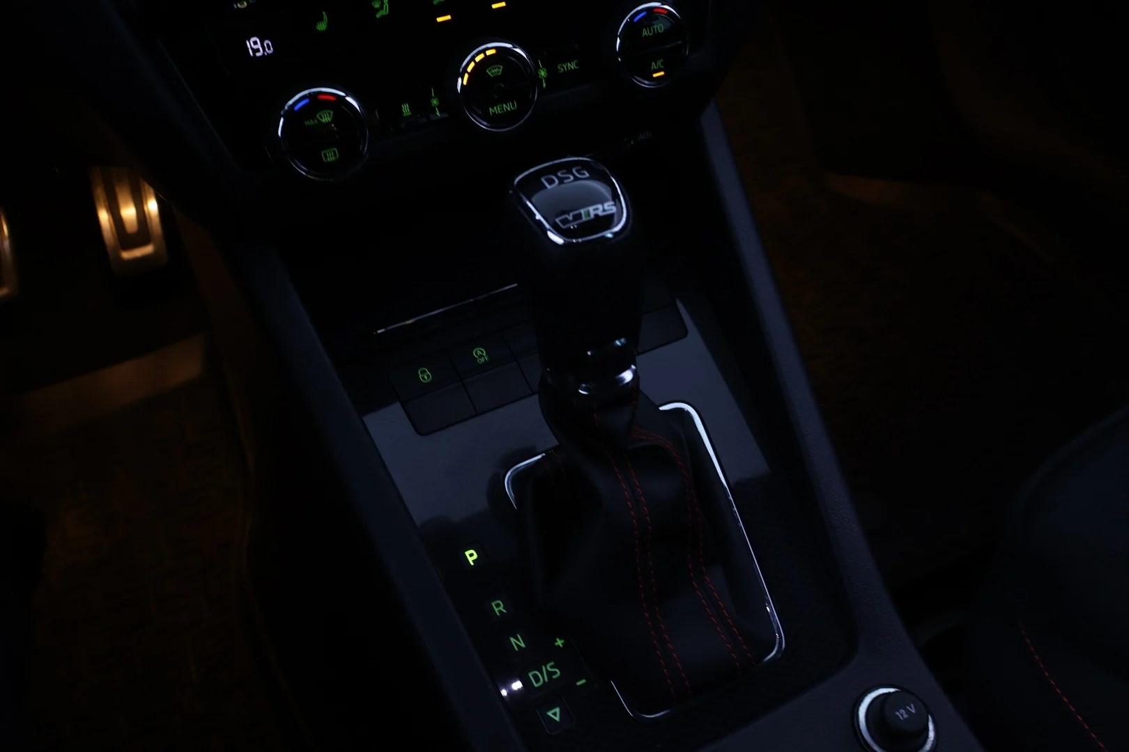 Car Image - 4sRUULHmLOjHc8s4tr56nn