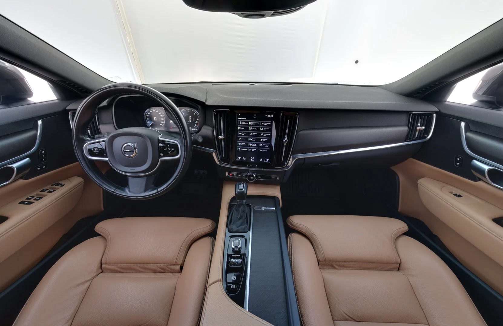 Car Image - 6gWPzrvQwRlec9xou6UqlV