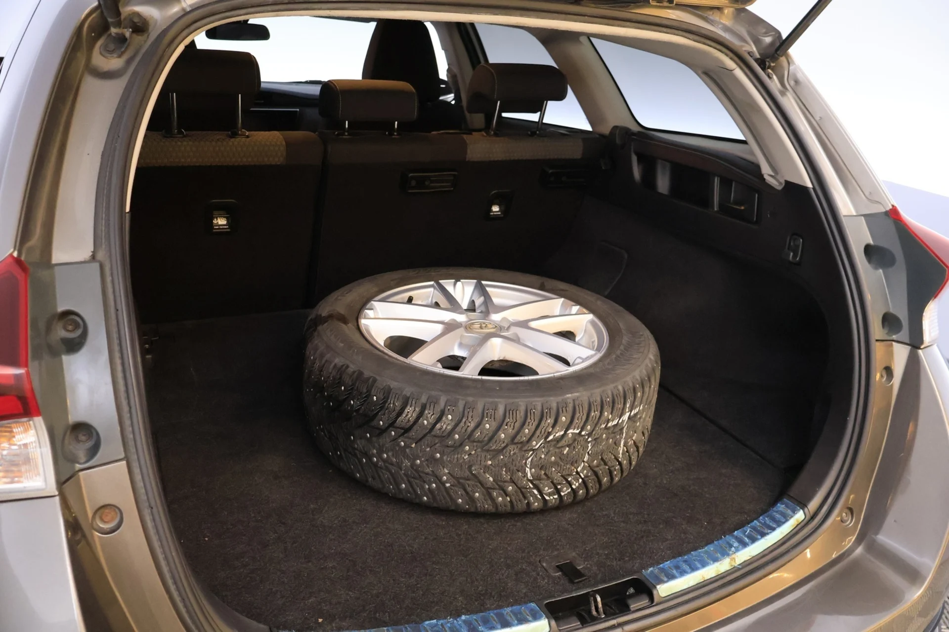 Car Image - vgLJ5IPi8rnWskEDwk5P0