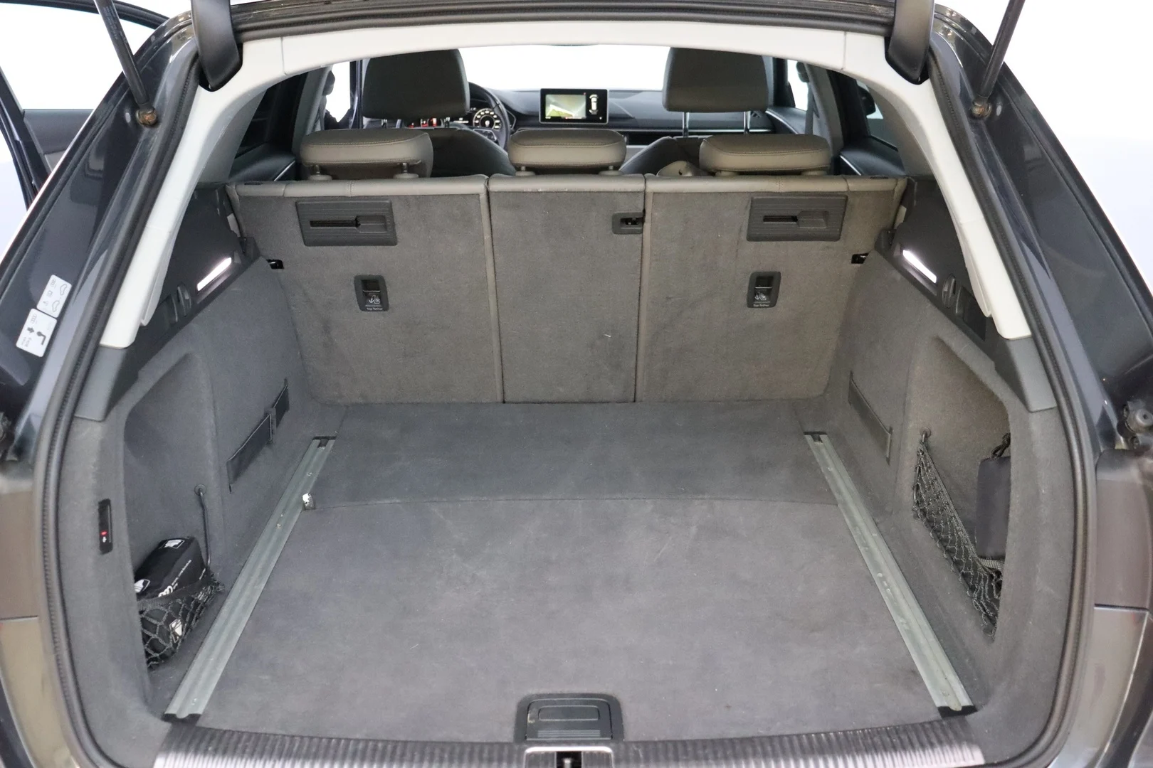 Car Image - 691onknSg7B0gDQXsdWnS4