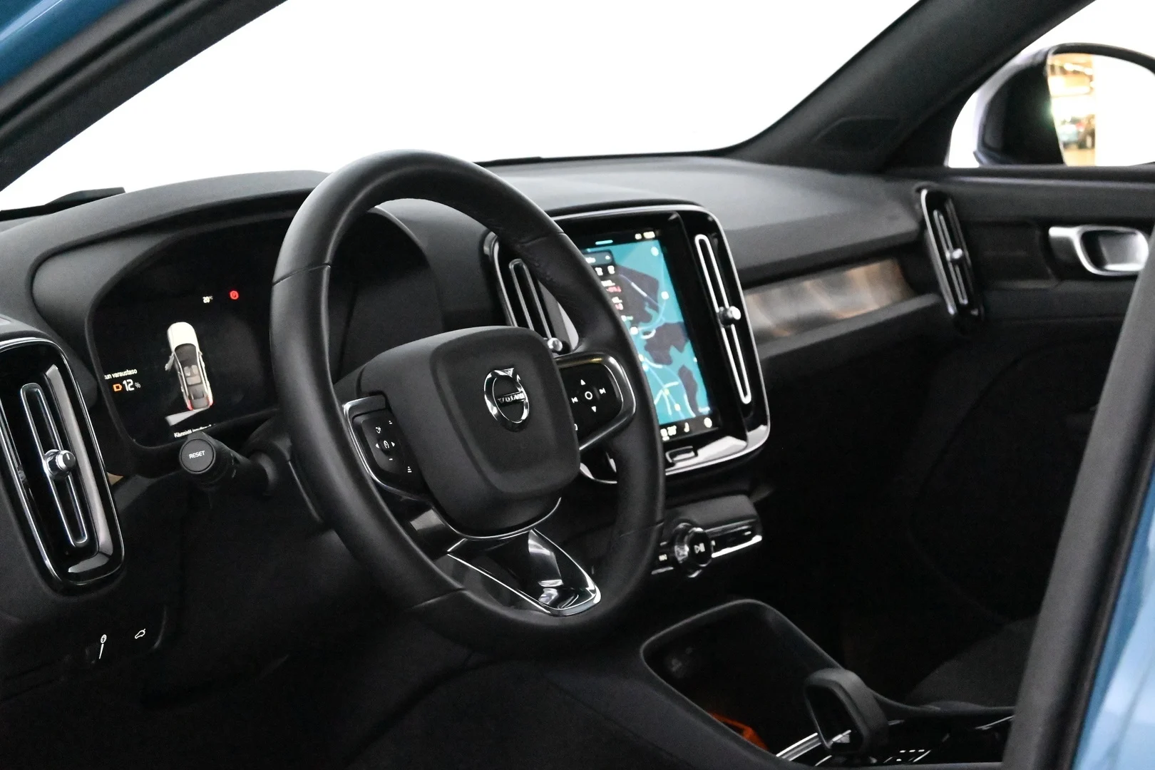 Car Image - 621XAlEEuLPLvCmQimKgcY