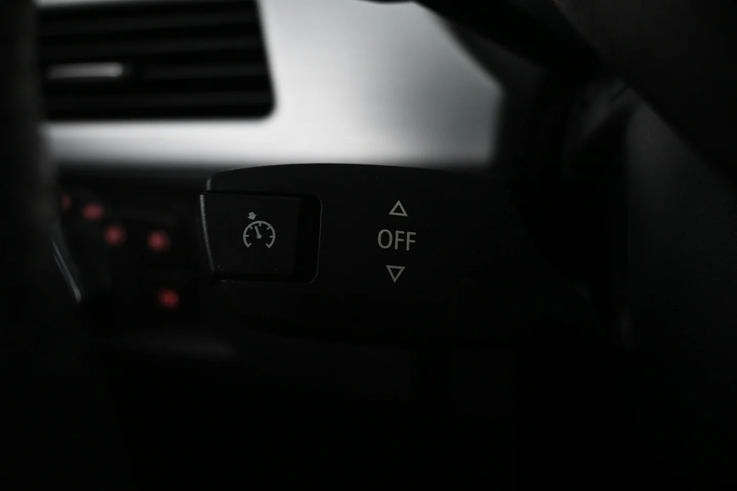 Car Image - 5CDQKyqHkMjwJzbqp5FJgA