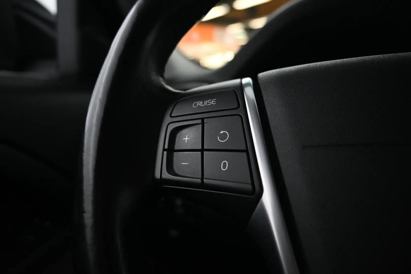 Car Image - VU3QdH35ggDFeFSqywDsw