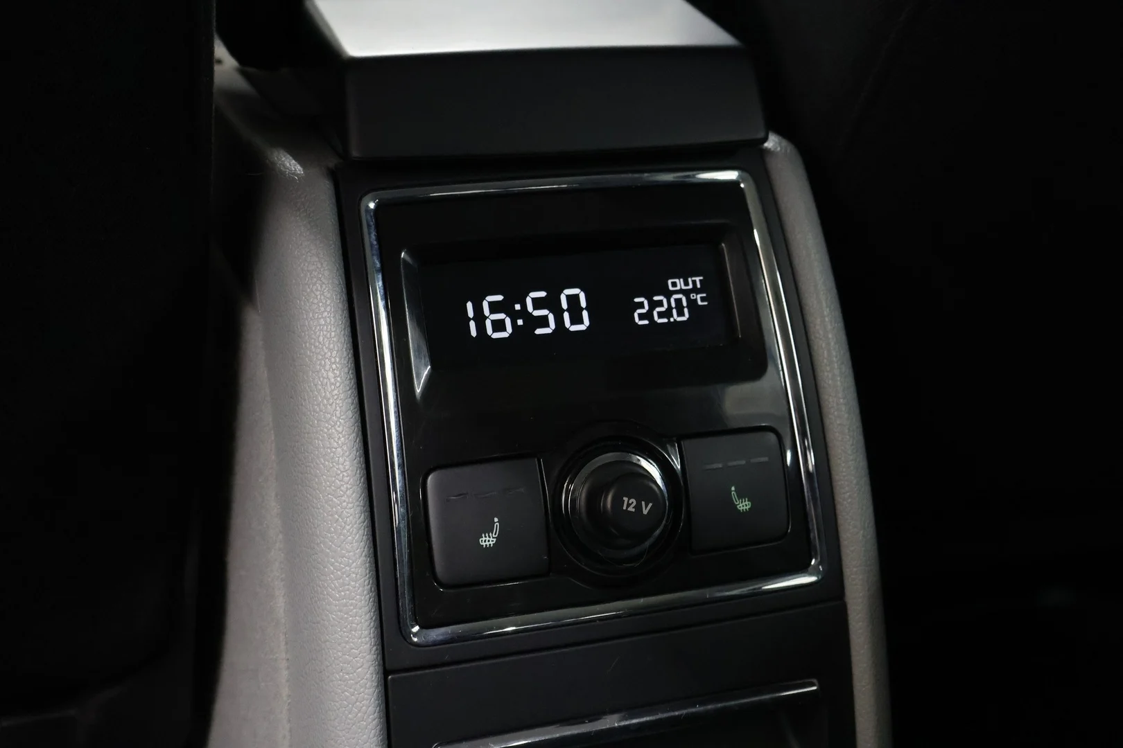 Car Image - FsTkKYT7XoojYjjK0pqFY