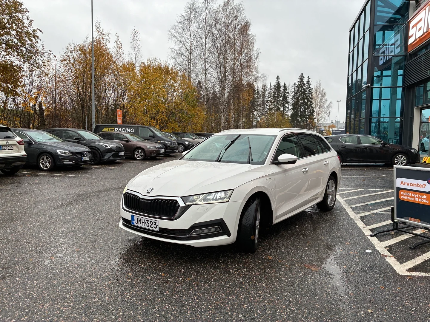 Car Image - 3DfH9TRPixFPjVspRigys9