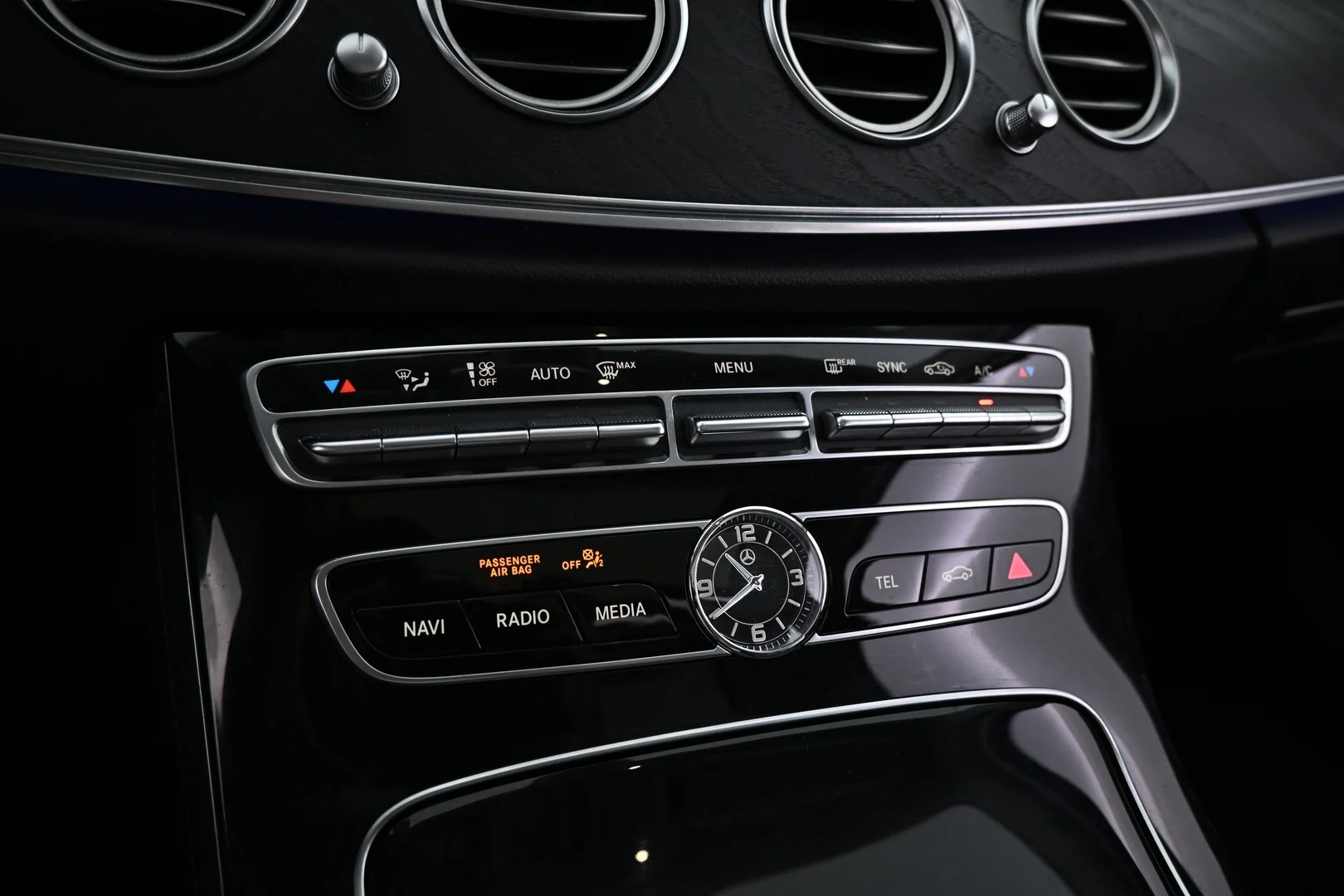 Car Image - 2dUcqF6ZVxps1Lii7VdKuN