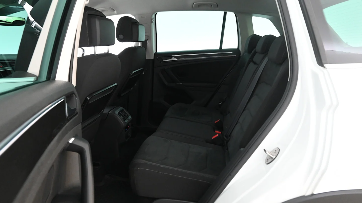 Car Image - 7mge4nIvtCVZvqAwyoYoBD