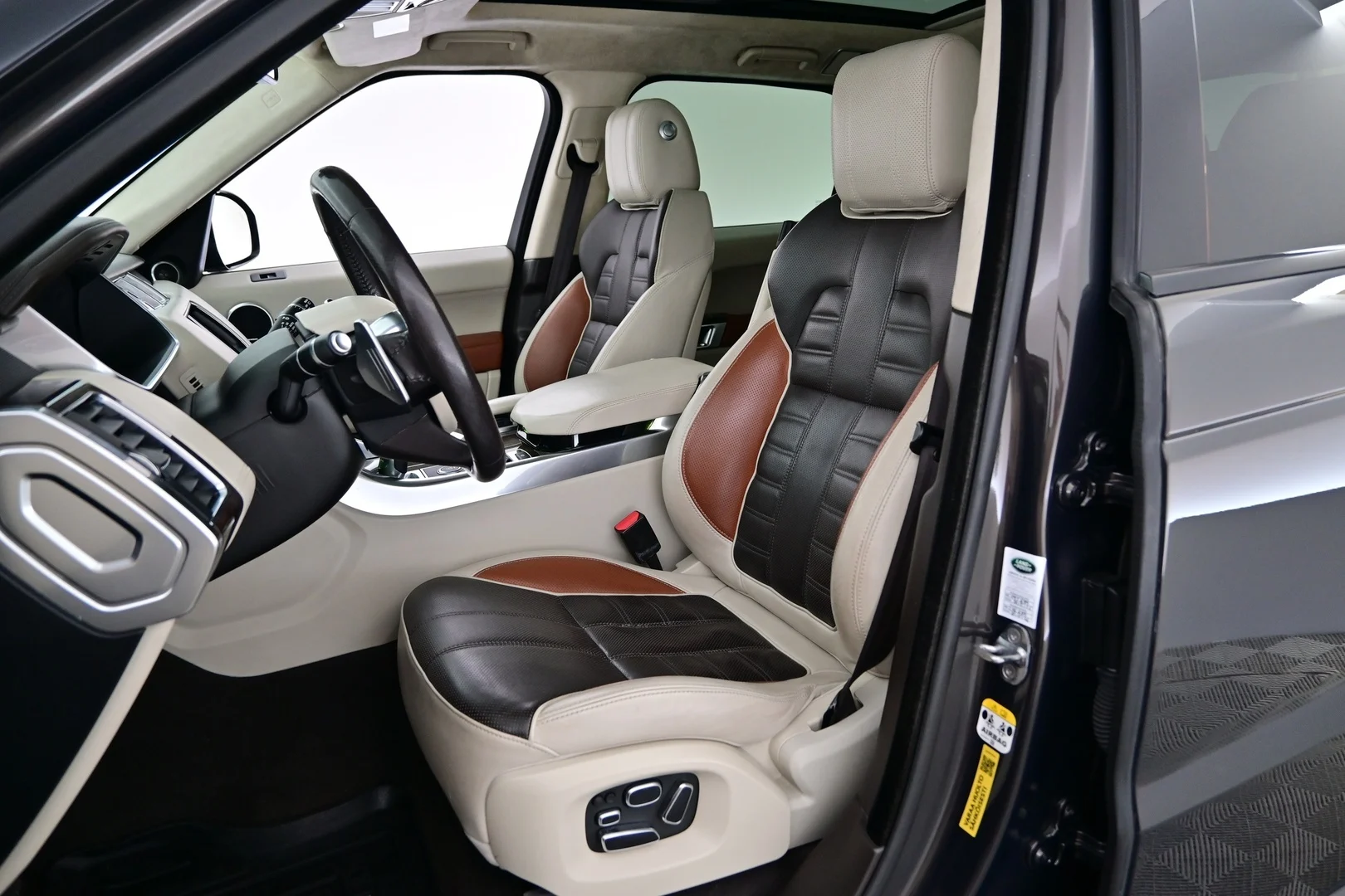 Car Image - 4qf8EgRTNbl2lTwTcrYU6Z
