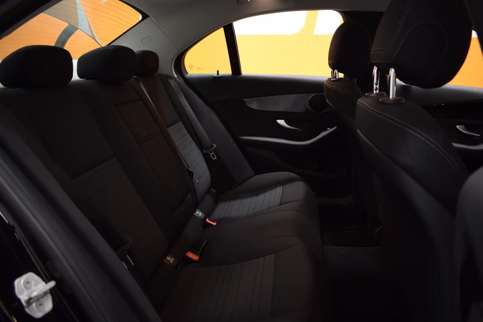 Car Image - 2opp4QZbEjNuo3QmxUmnkd