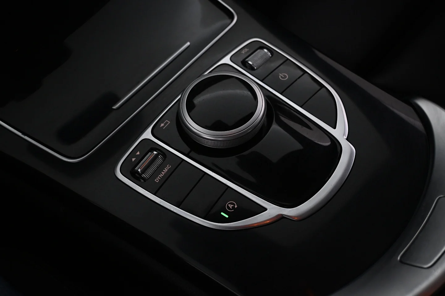 Car Image - 2hHrXcLahSCigf4yiGwEgm