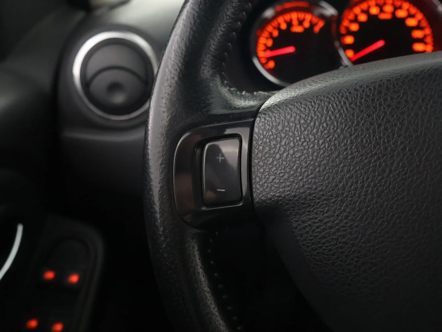 Car Image - 6TbFci42TubkjyNXz3OQSb