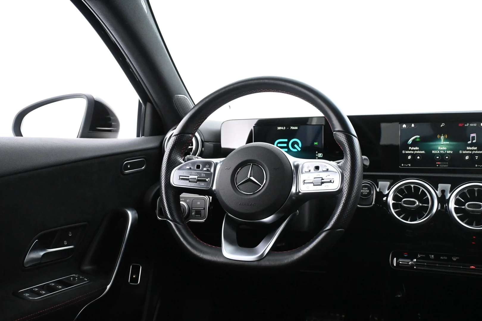 Car Image - 7G09R90WdtBrVzizzxSA99