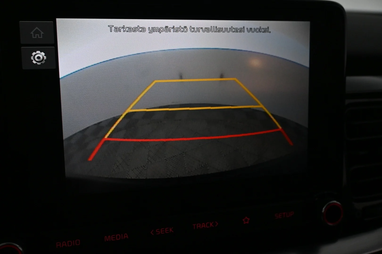 Car Image - 1RMi5BcCBt0i4i5Mp4G03u