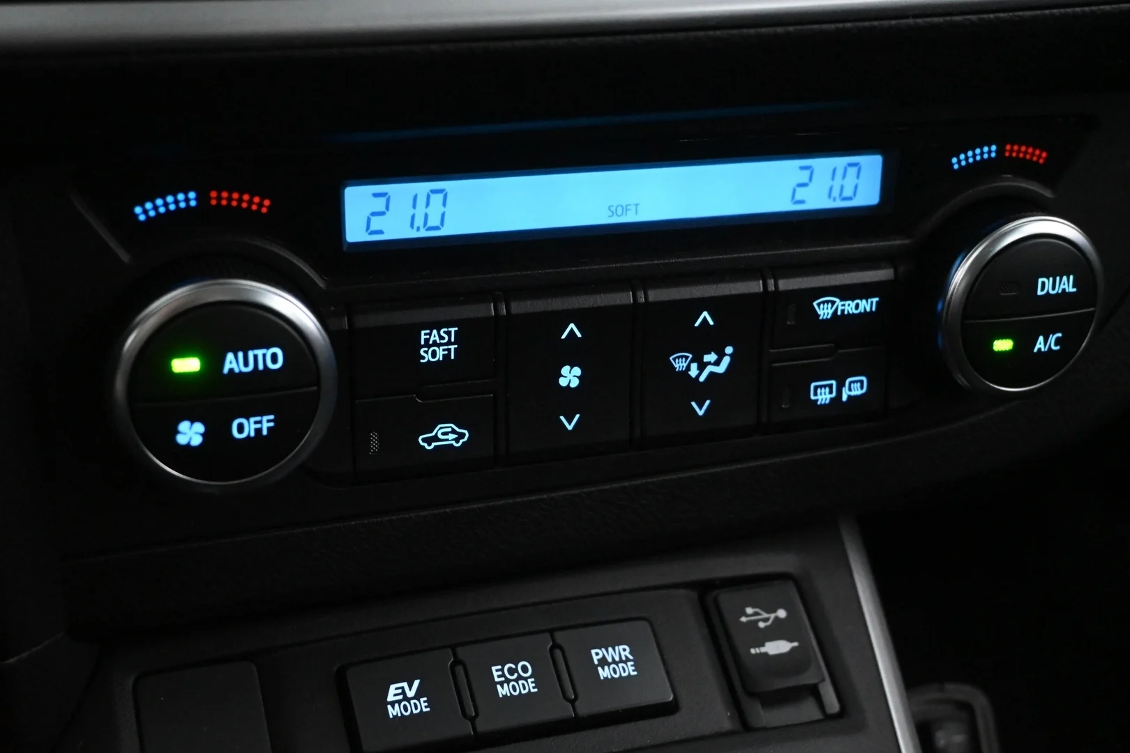 Car Image - tWwRIsUF6tVy5L9bVQ7KU
