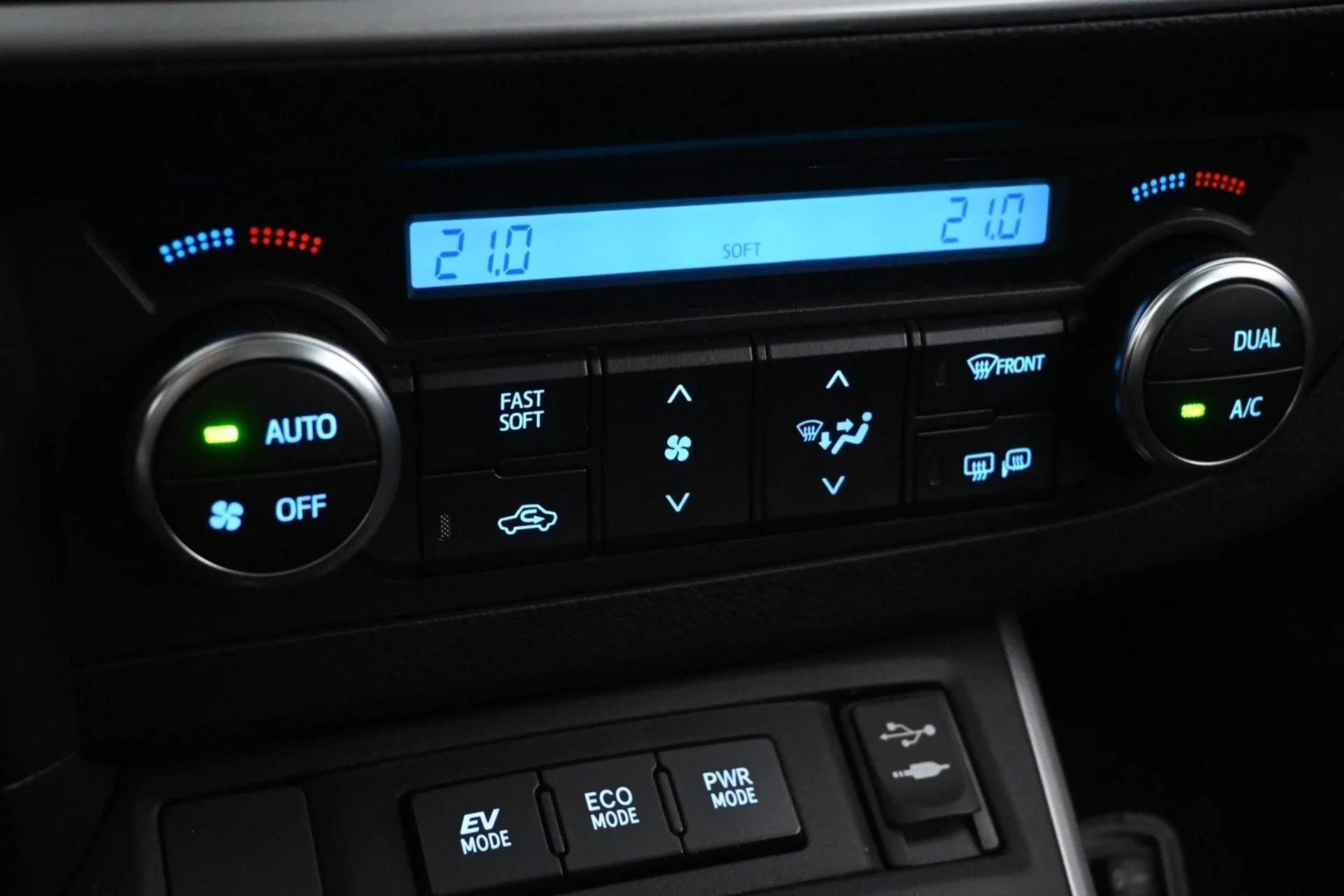 Car Image - tWwRIsUF6tVy5L9bVQ7KU