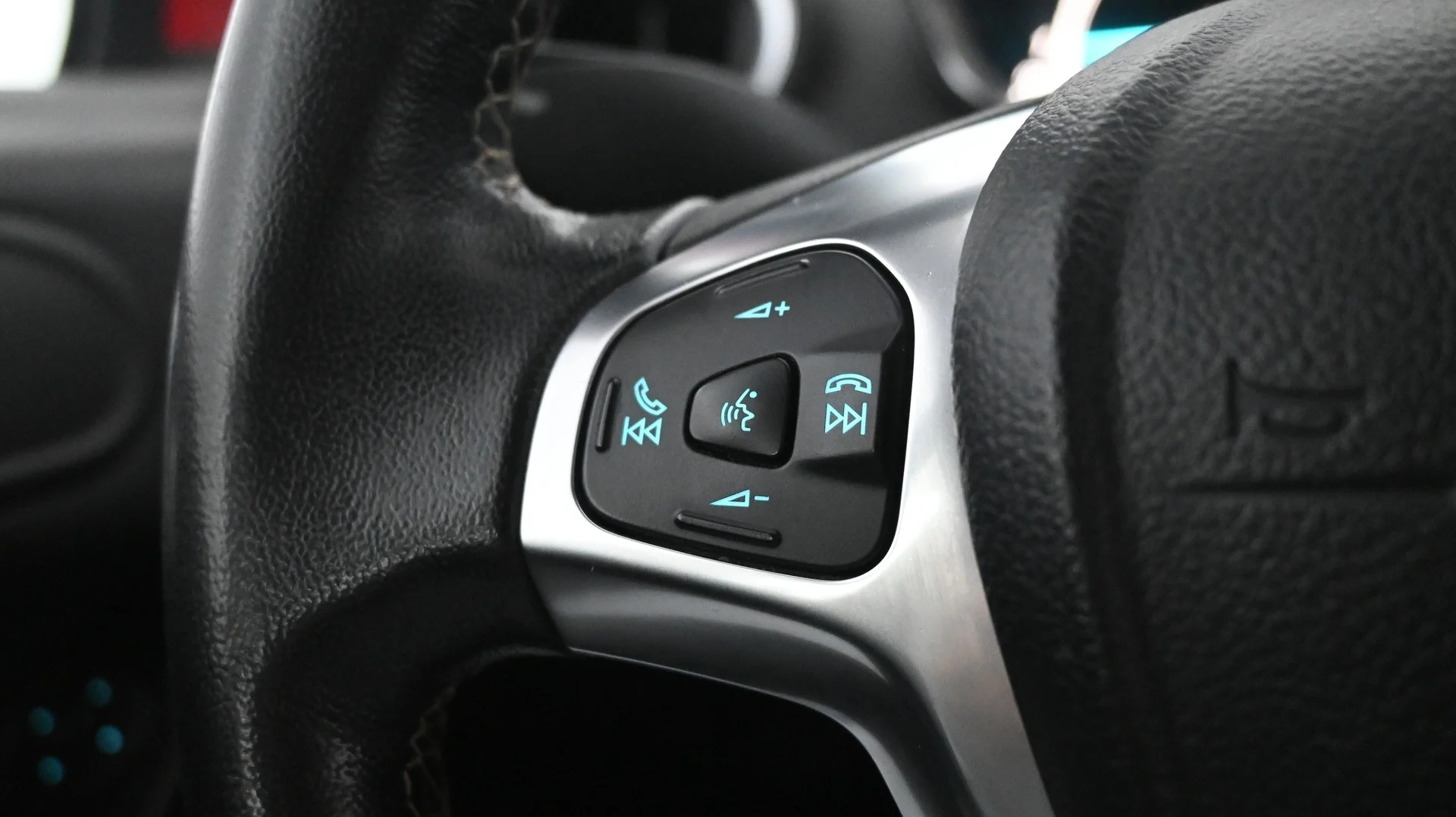 Car Image - 67W4tE8tpqKbaMumQA3uut