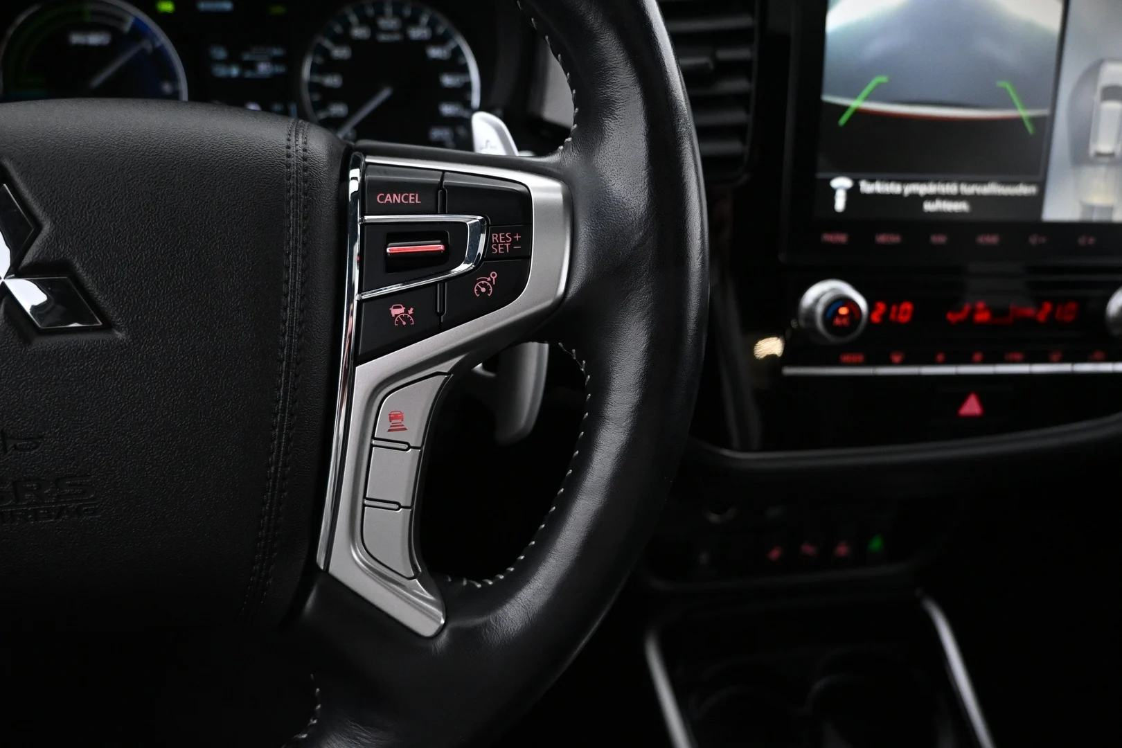 Car Image - 7JLLOYOWhRTJyrYEQBKF9C