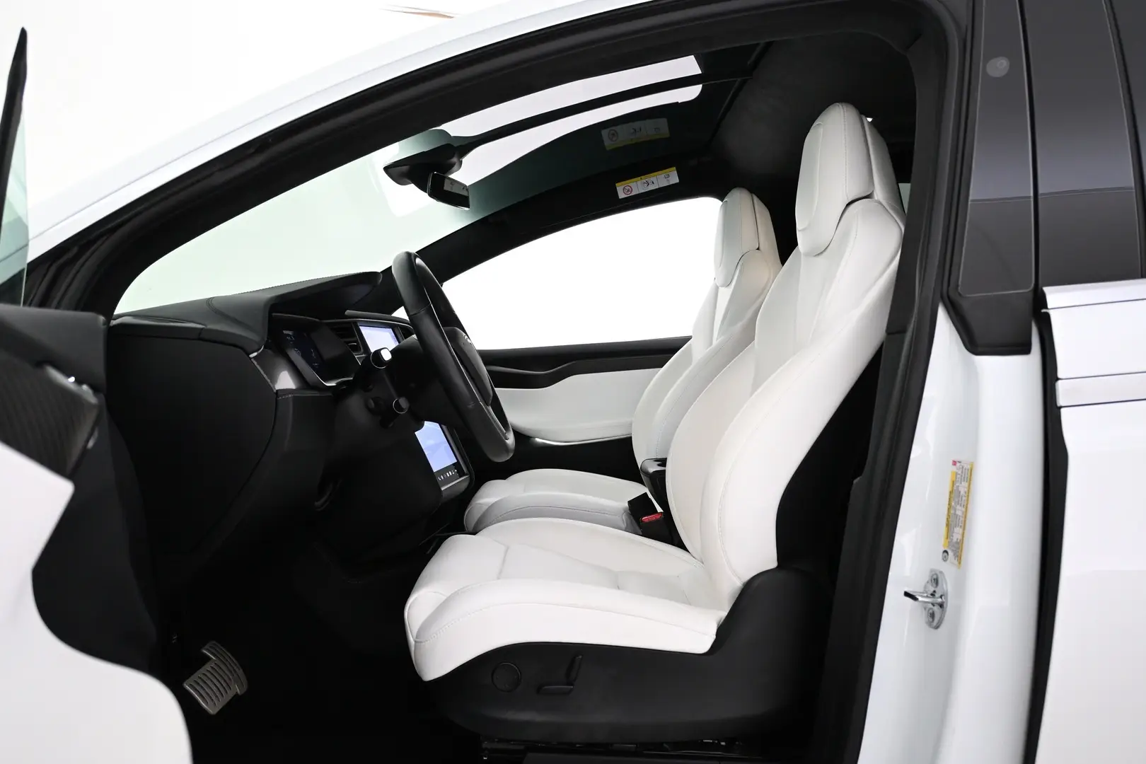 Car Image - 4CO1LuHUHCBgAf7VvBQmvy