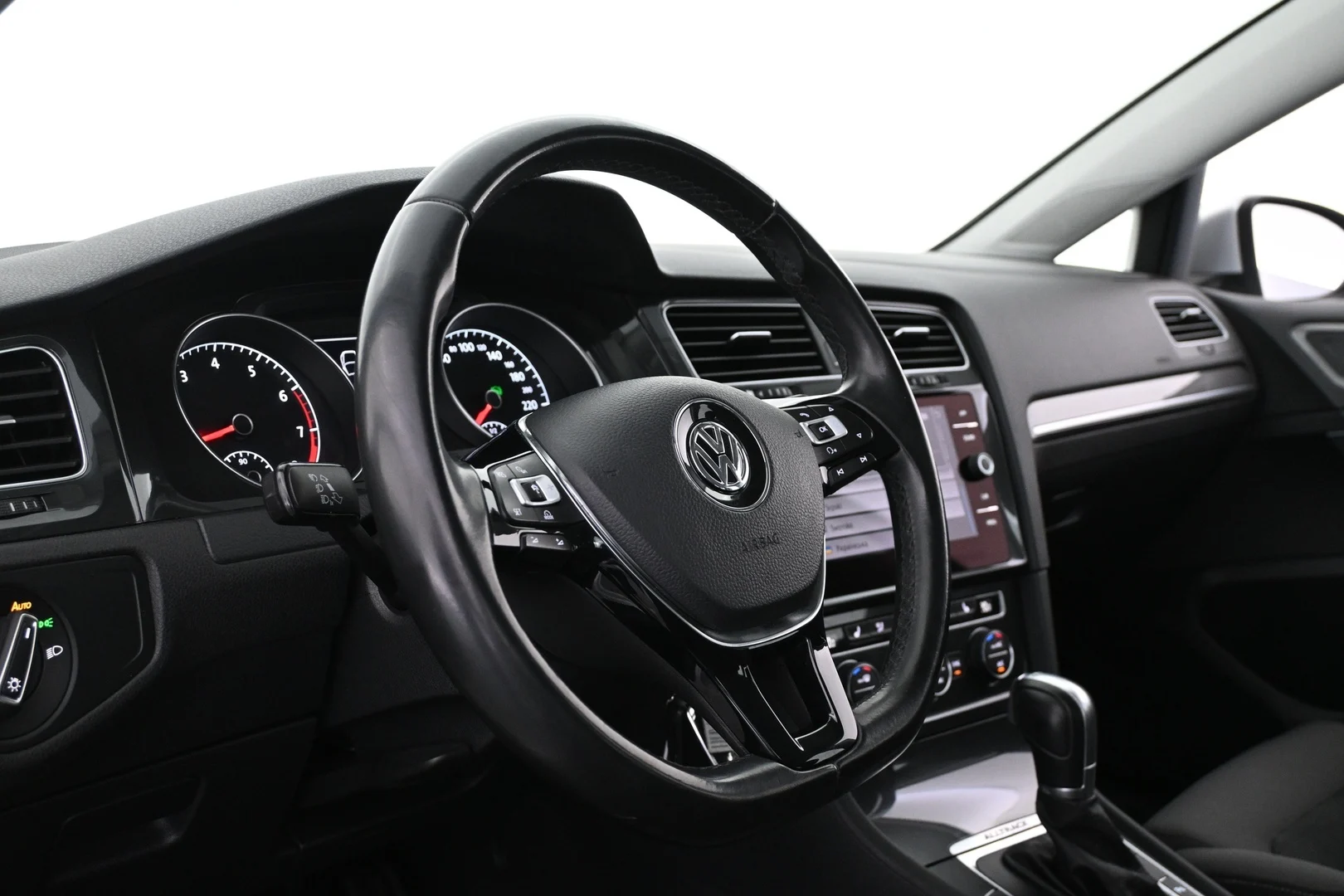 Car Image - 25F1wcQERt45FVvintyCaU