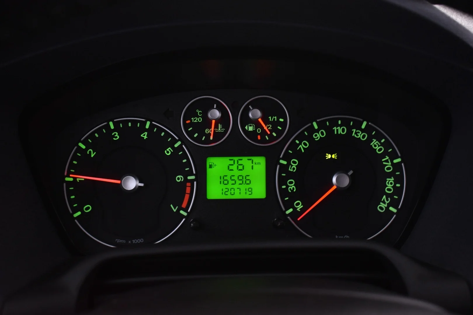 Car Image - 67waEWfcnlXCHmmN4HwmSg