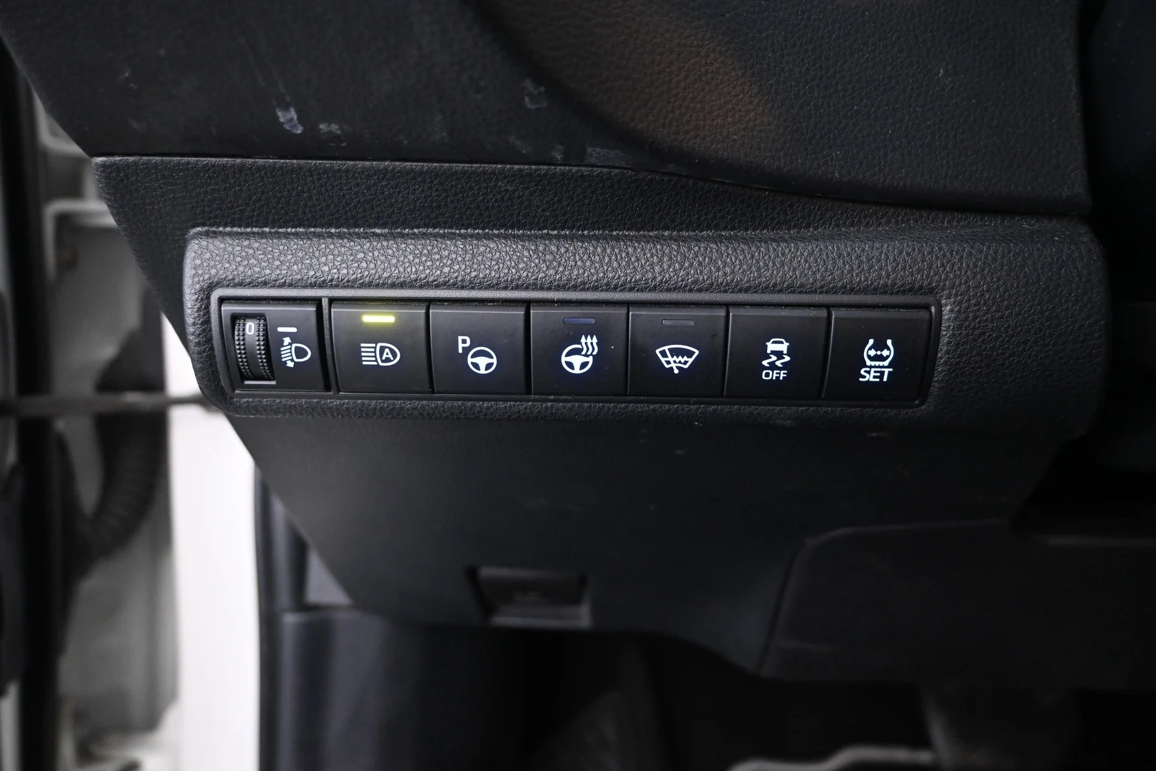 Car Image - 3oVkCmz8Noq72nYekZMZKJ