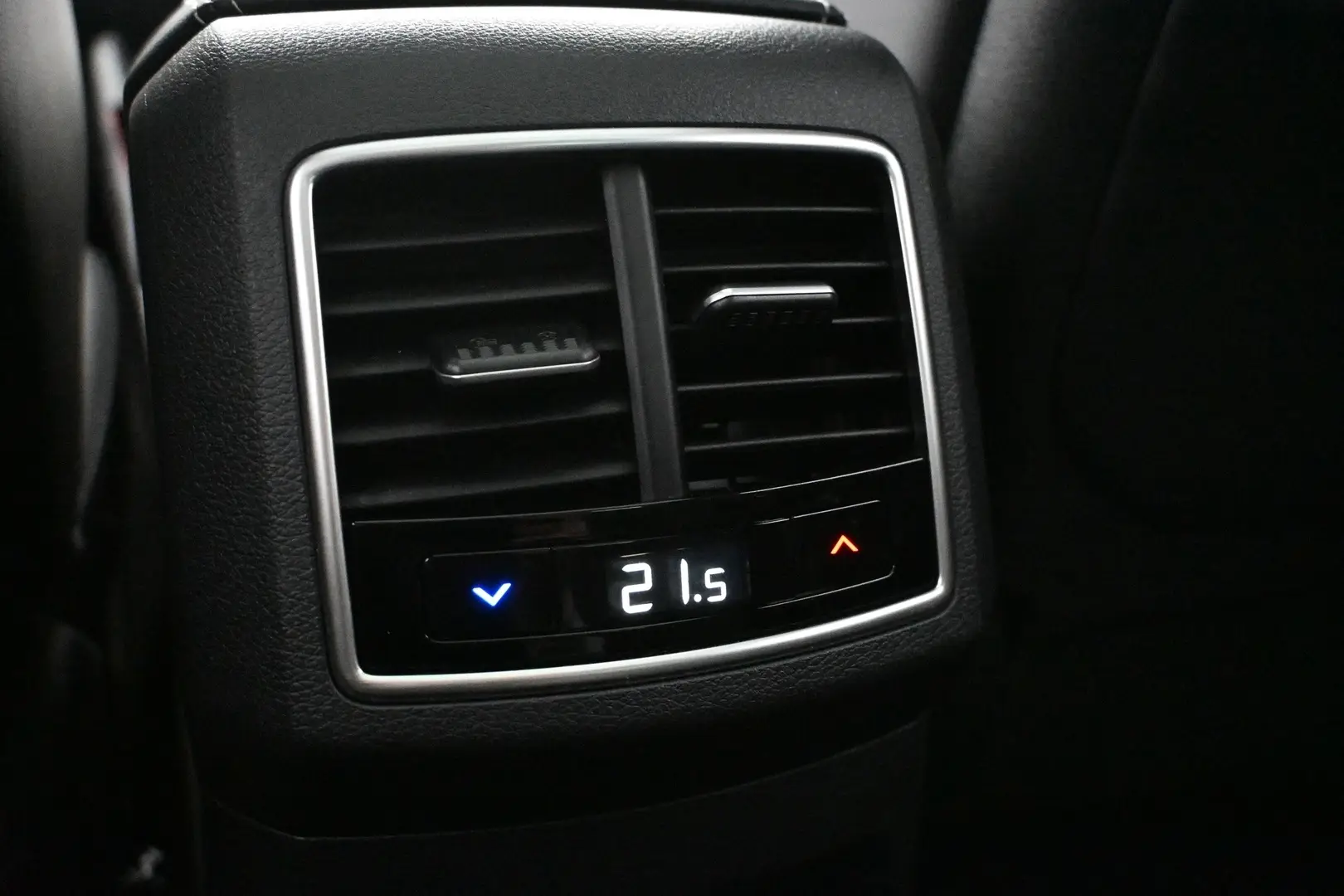 Car Image - 31WPzJGehcBWZ2tltHTe8U