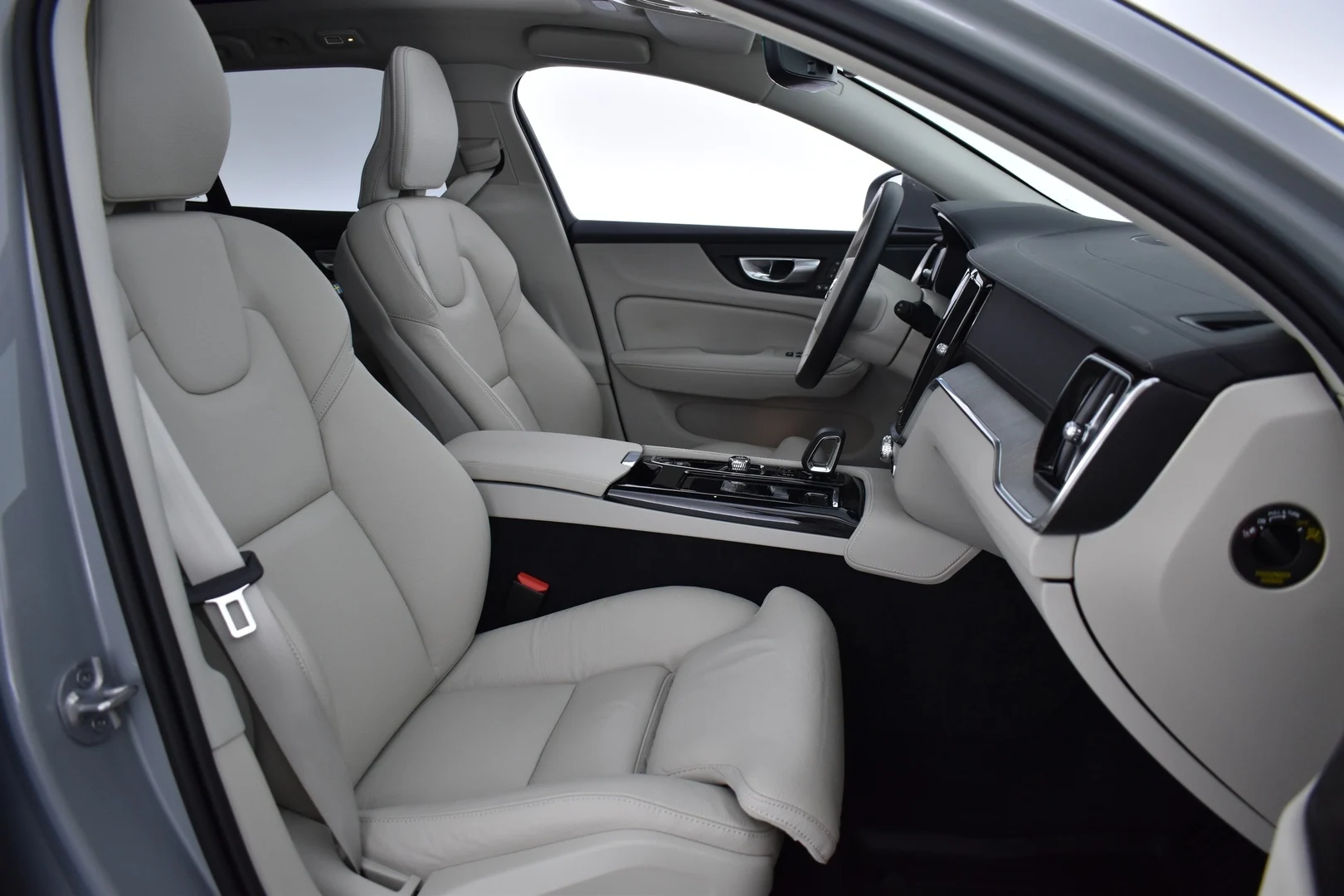 Car Image - 34J4BJ0AotTl6oC31VGAja