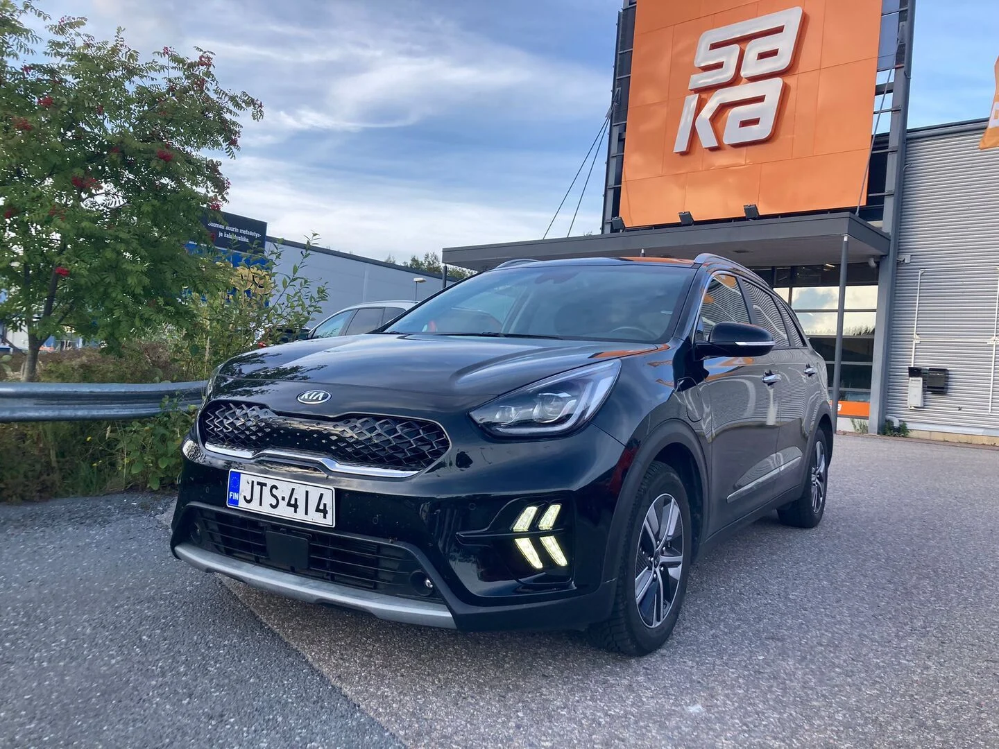 Car Image - wUcTHfliXlhlJaqEWqkXj